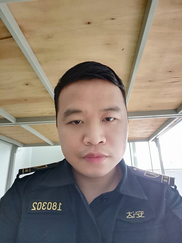 小子的第一张照片--广州蓝颜知己交友网