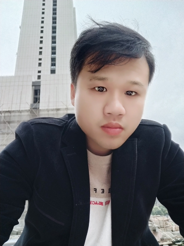 雨过天晴的第一张照片--广州蓝颜知己交友网