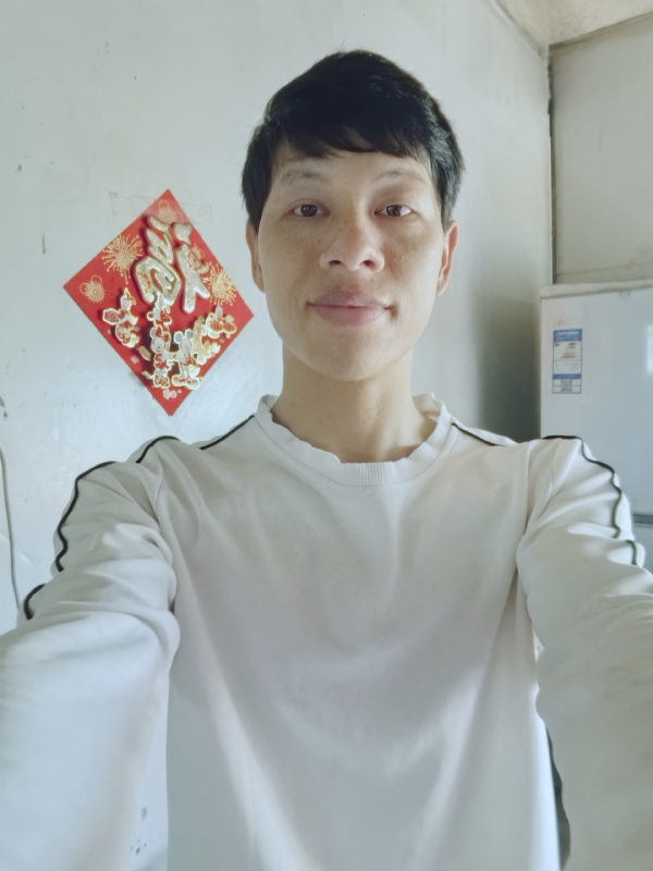 夏风微凉的第一张照片--广州蓝颜知己交友网