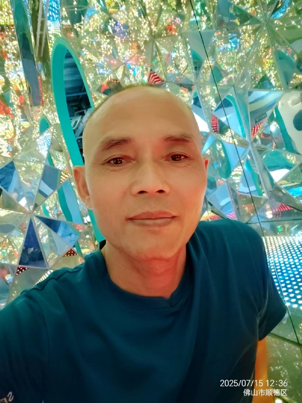 阿里睡不着的第一张照片--广州蓝颜知己交友网